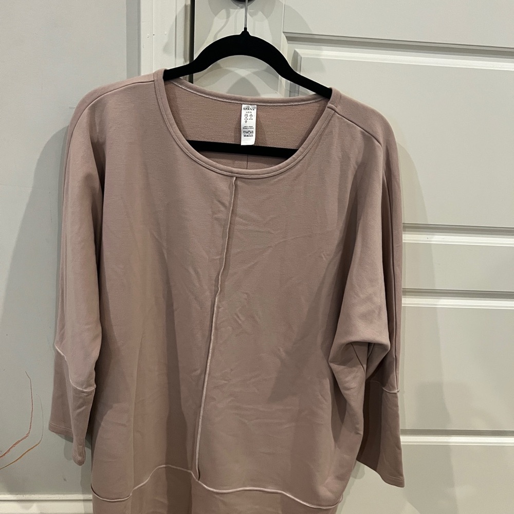 SPANX Women's Relaxed Fit Dolman Tee 3/4 length